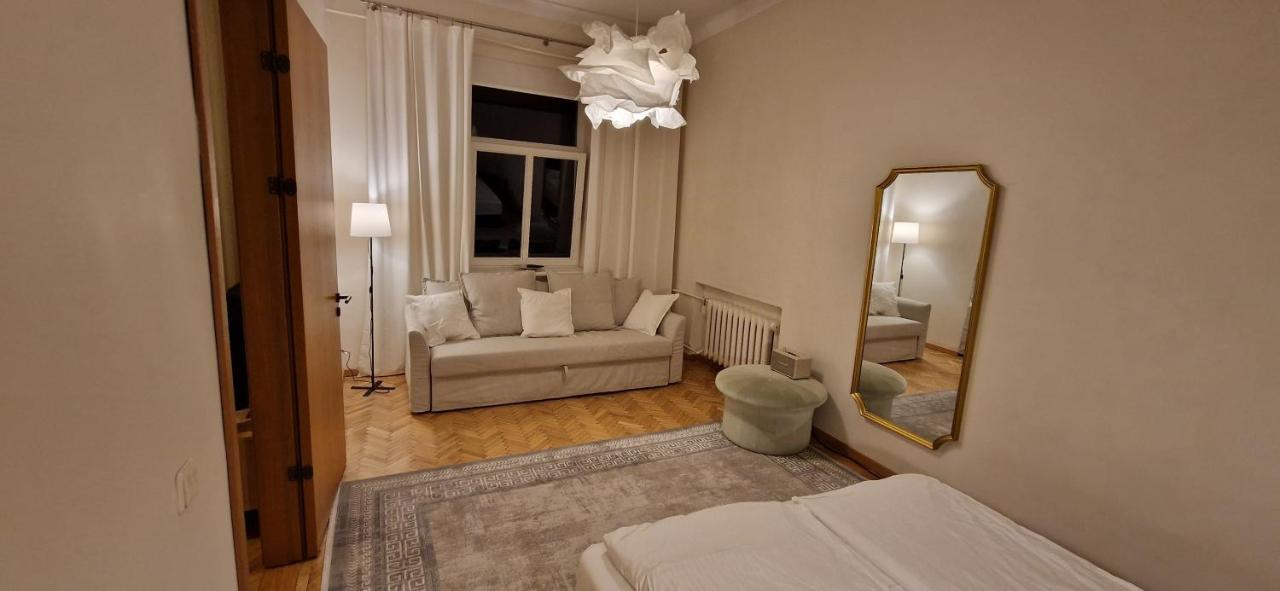 Tyzen39&38 Luxury Apartment VNO Exterior foto